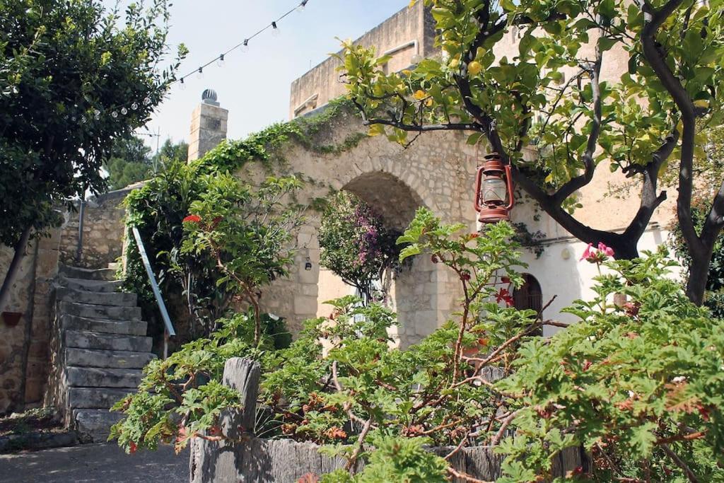 Casa Masseria Dell'800 Gargano. Le Mignole Monte SantʼAngelo Eksteriør bilde